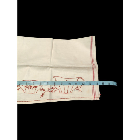 4 Vintage Hand Embroidered Tea Towels - Picture 12 of 14
